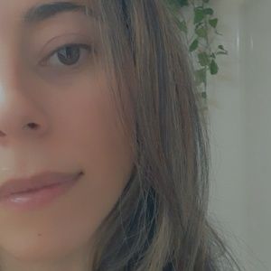 Meet your Posher, Danae